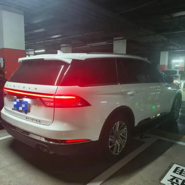 Lincoln 2020 Aviator 3.0T V6 4-wheel Drive Premium Edition Automatic Gear 4