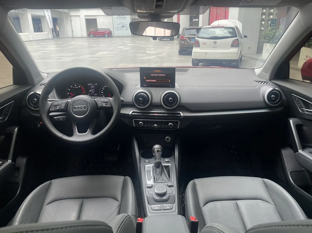Audi 2022 Q2L 1.4TFSI 35TFSI Fashion Elegant Automatic 8