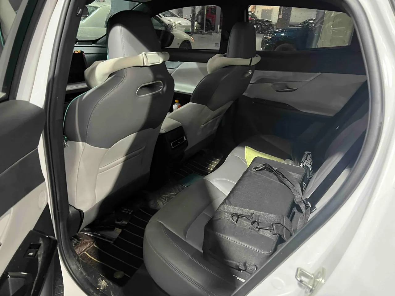 ChangAn 2022 UNI-T 1.5T honorable automatic gear 4