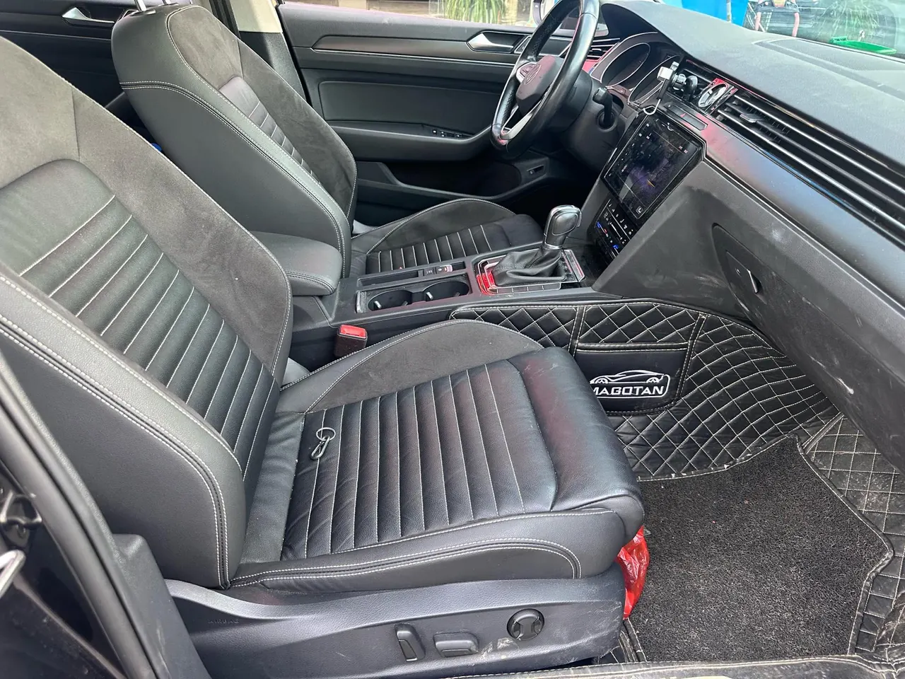 Volkswagen 2020 Magotan 2.0TSI 330TSI Leading Automatic 4