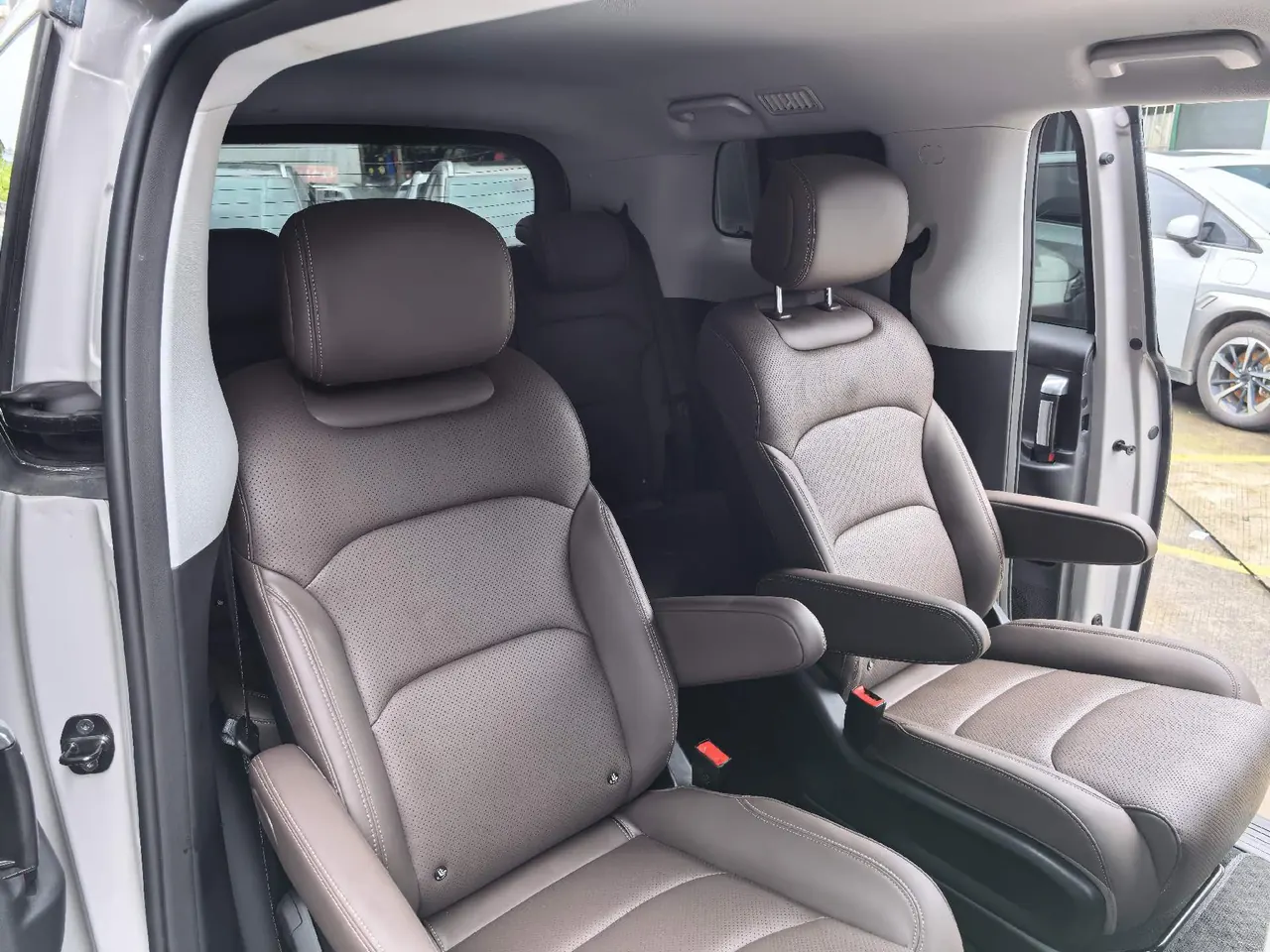 WuLing 2025 Starlight 730 500km Luxury Automatic Gear 6