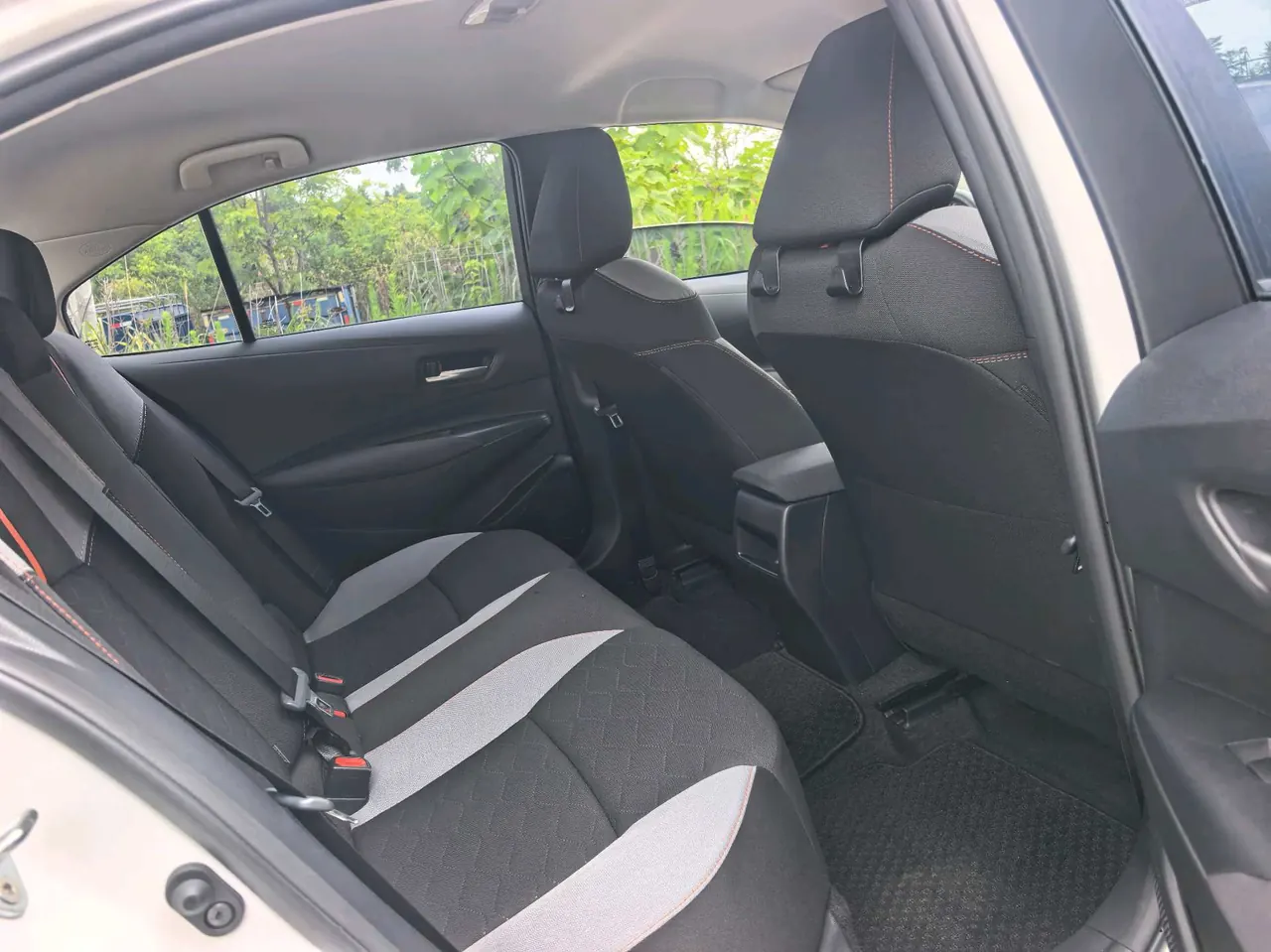 Toyota 2022 corolla 1.2T stepless pioneer PLUS version automatic gear 10