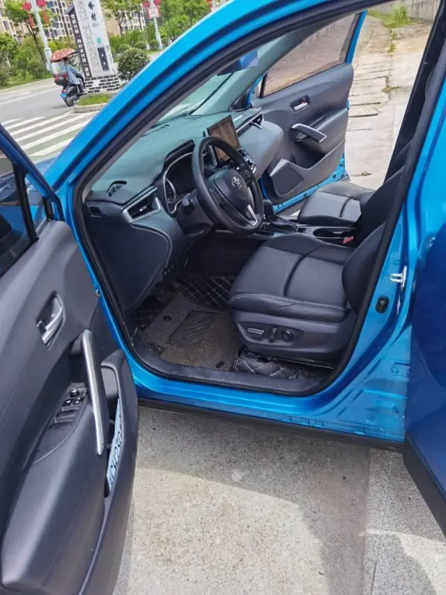 Toyota 2022 Front Landa 2.0 Stepless Luxury PLUS Edition Automatic Gear 7