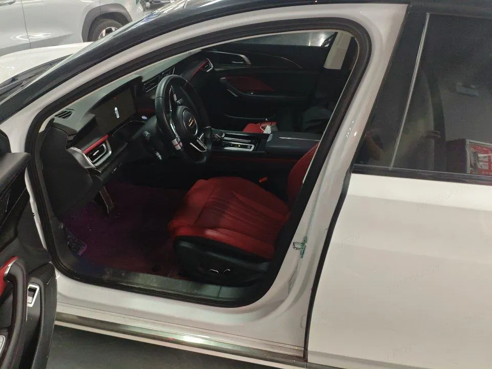 HongQi 2025 H6 2.0T to the United States version of automatic gear 2