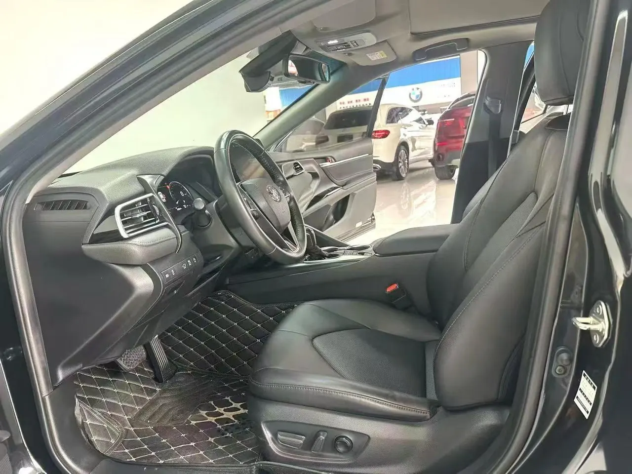 Toyota 2023 Camry 2.5G Deluxe Edition Automatic Gear 6