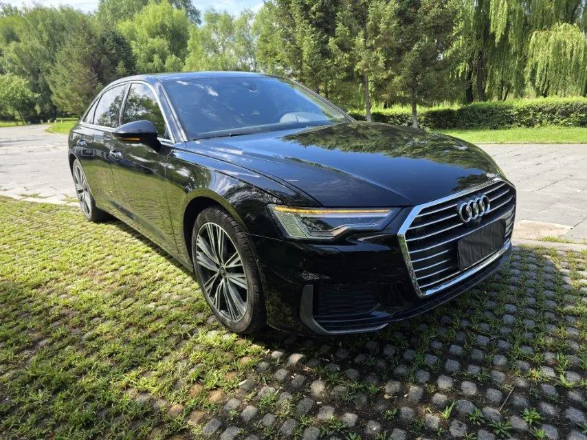 Audi 2023 A6L 2.0TFSI 45TFSI Quattro Selected Dynamic Automatic 3