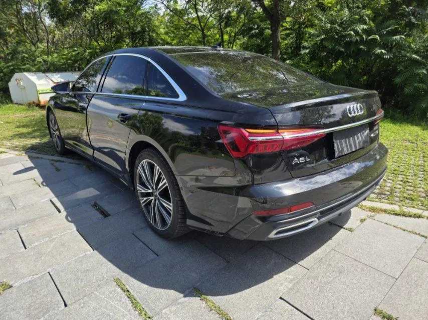 Audi 2023 A6L 2.0TFSI 45TFSI Quattro Selected Dynamic Automatic 7