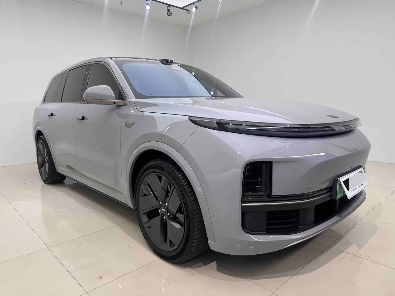 Li 2025 L9 Ultra Smart Refresh Edition Automatic Transmission 3