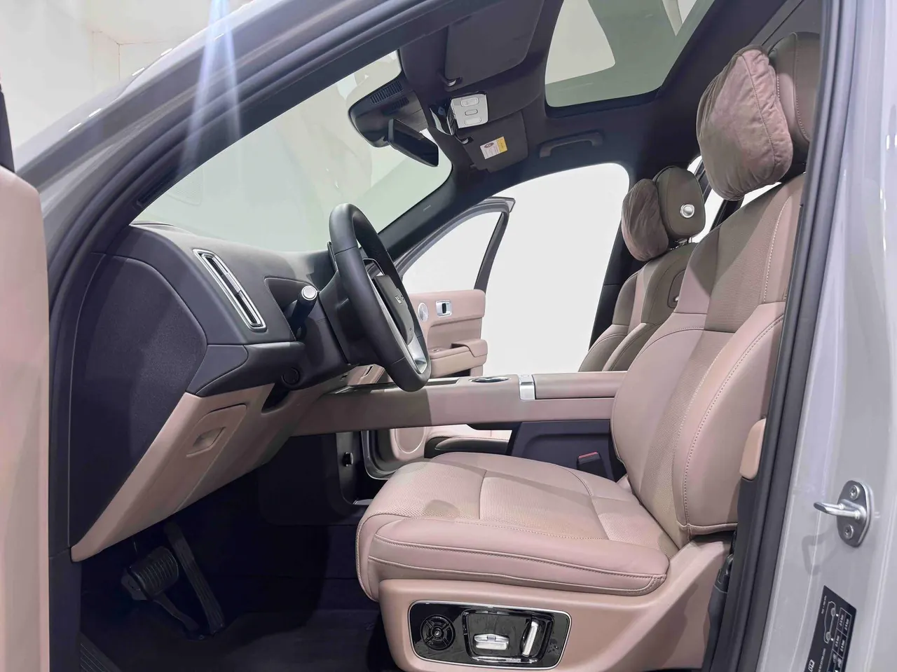 Li 2025 L9 Ultra Smart Refresh Edition Automatic Transmission 4