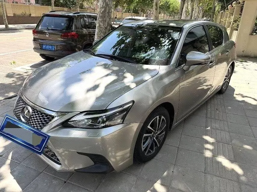 Lexus CT (Imported) 2020 CT200h 1.8 Stepless Comfort Edition Automatic Gear - View 1
