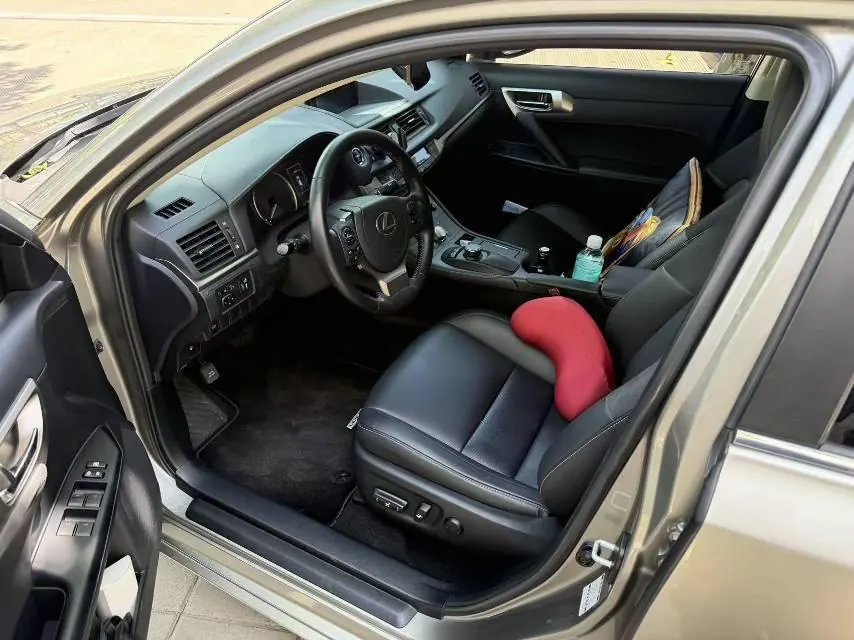 Lexus CT (Imported) 2020 CT200h 1.8 Stepless Comfort Edition Automatic Gear 3