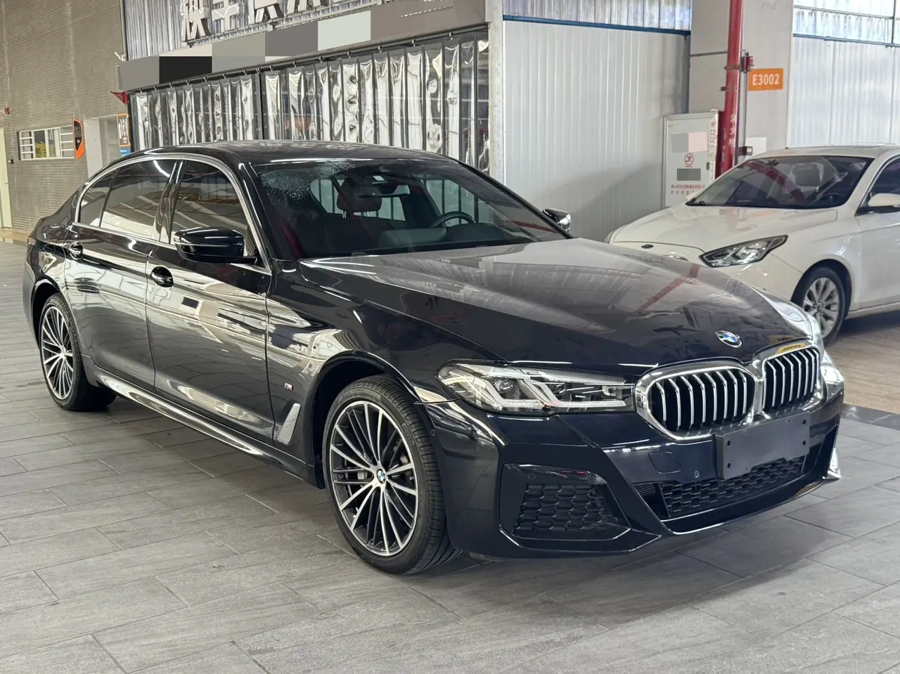 BMW 5 Series 2022 530Li 2.0T Leading M Sports Suit (Change 2) Automatic Gear 3