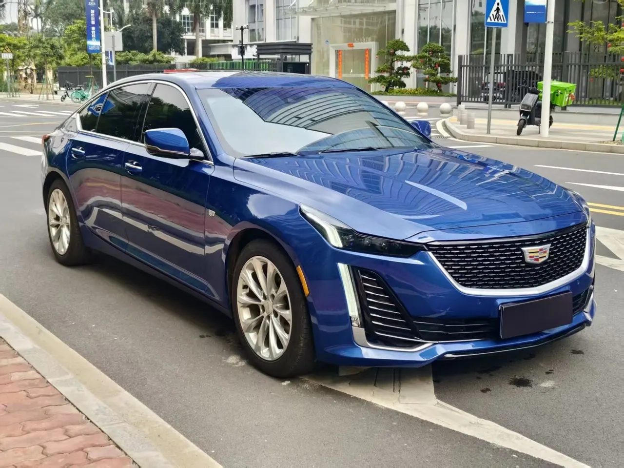 Cadillac 2020 CT5 2.0T 28T Luxury (Modified) Automatic Gear 2