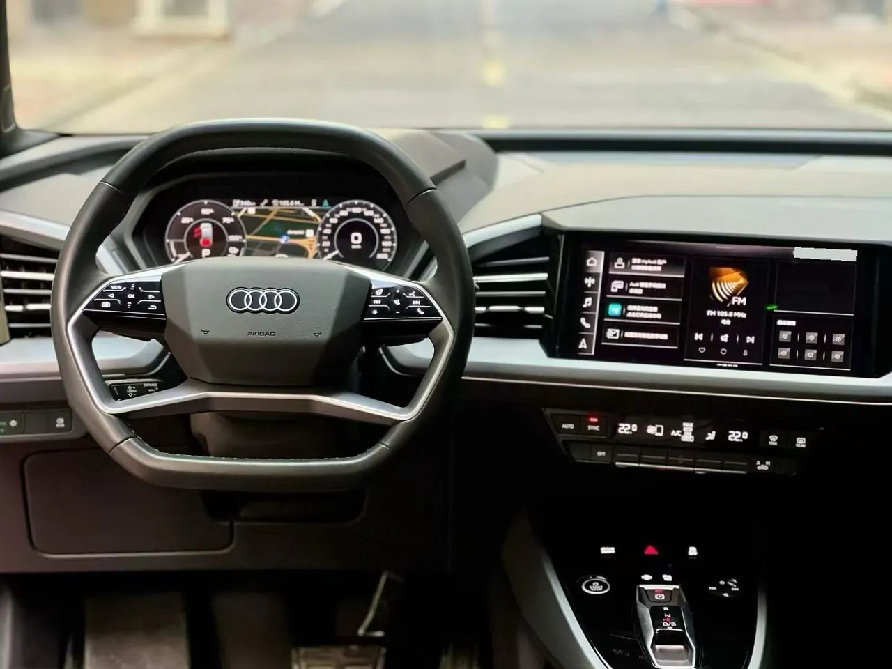 Audi 2023 Q5 e-tron 40 Shining Royal Suit Automatic Gear 5