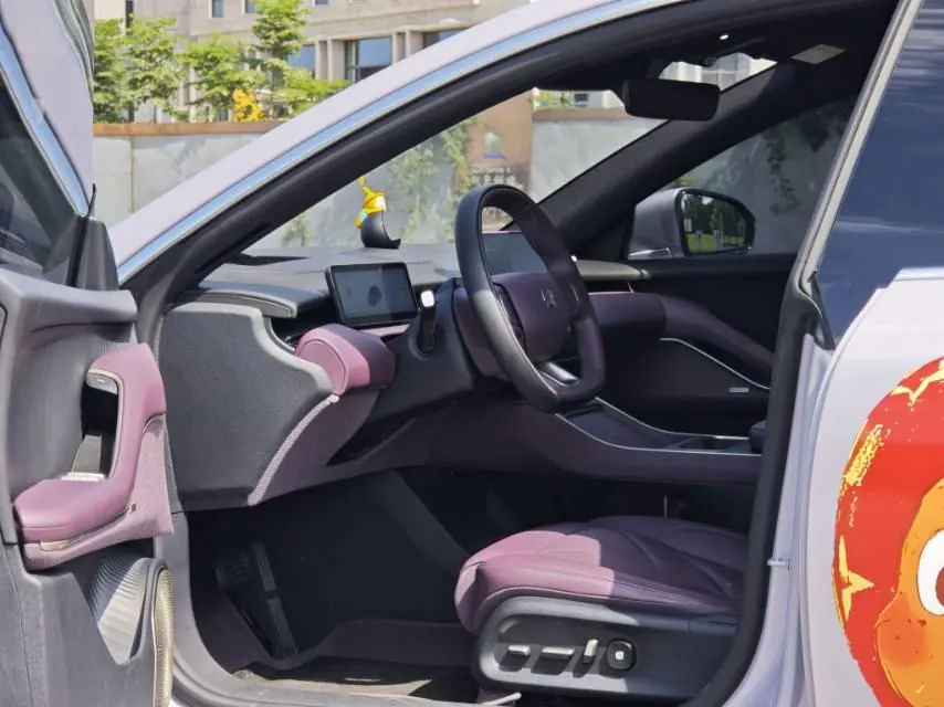 NIO 2025 ET5 75kWh automatic transmission 7