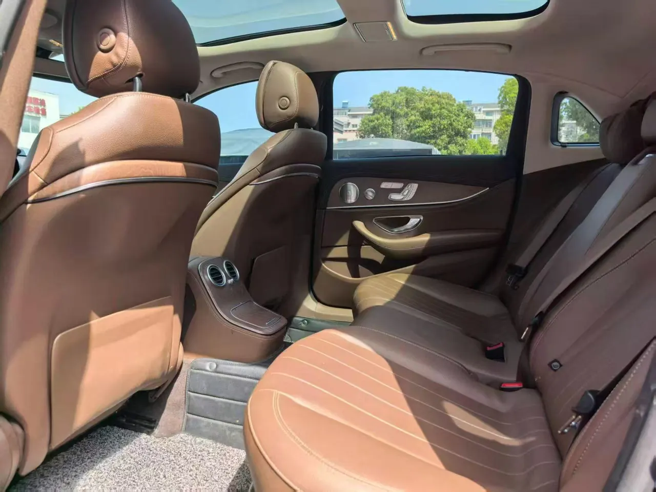 Mercedes Benz E Class 2023 E 300 L 2.0T Luxury Automatic Gear 6