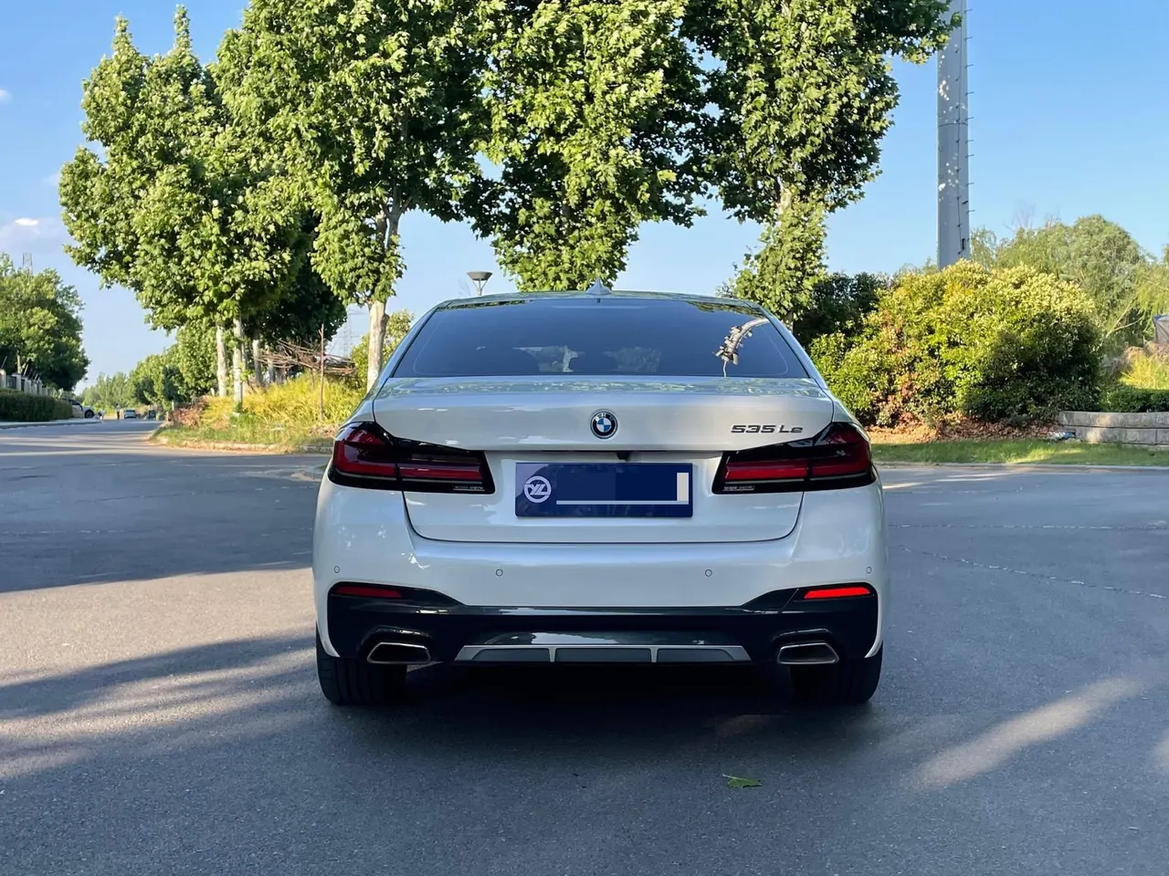 BMW 5 New Energy 2022 535Le 2.0T Pioneer Edition M Sports Suit (Change 3) Automatic Gear 8
