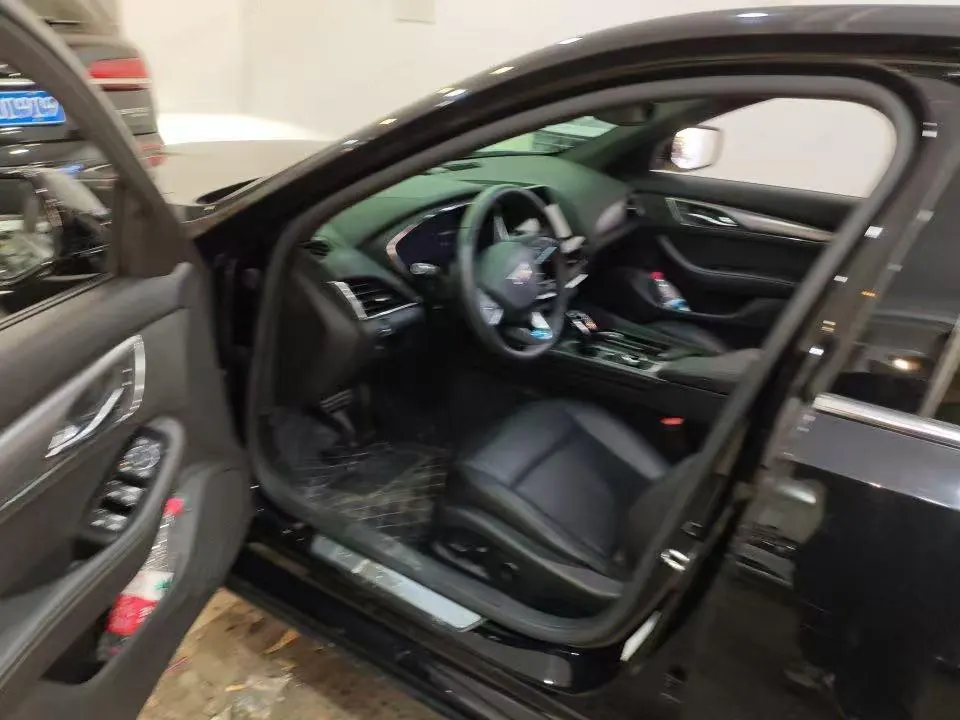 Cadillac 2023 CT5 2.0T 28T Luxury (Standard Edition) Automatic Gear 6