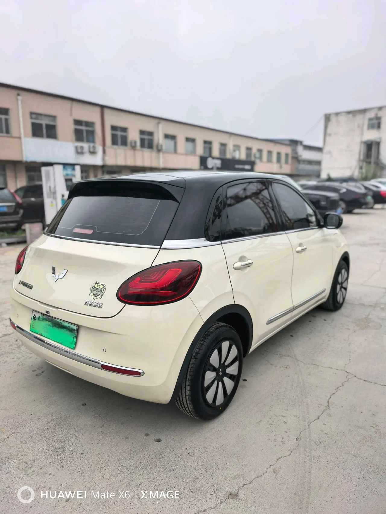 WuLing 2025 Plantronics 410km LingBox Exclusive Automatic Transmission 8