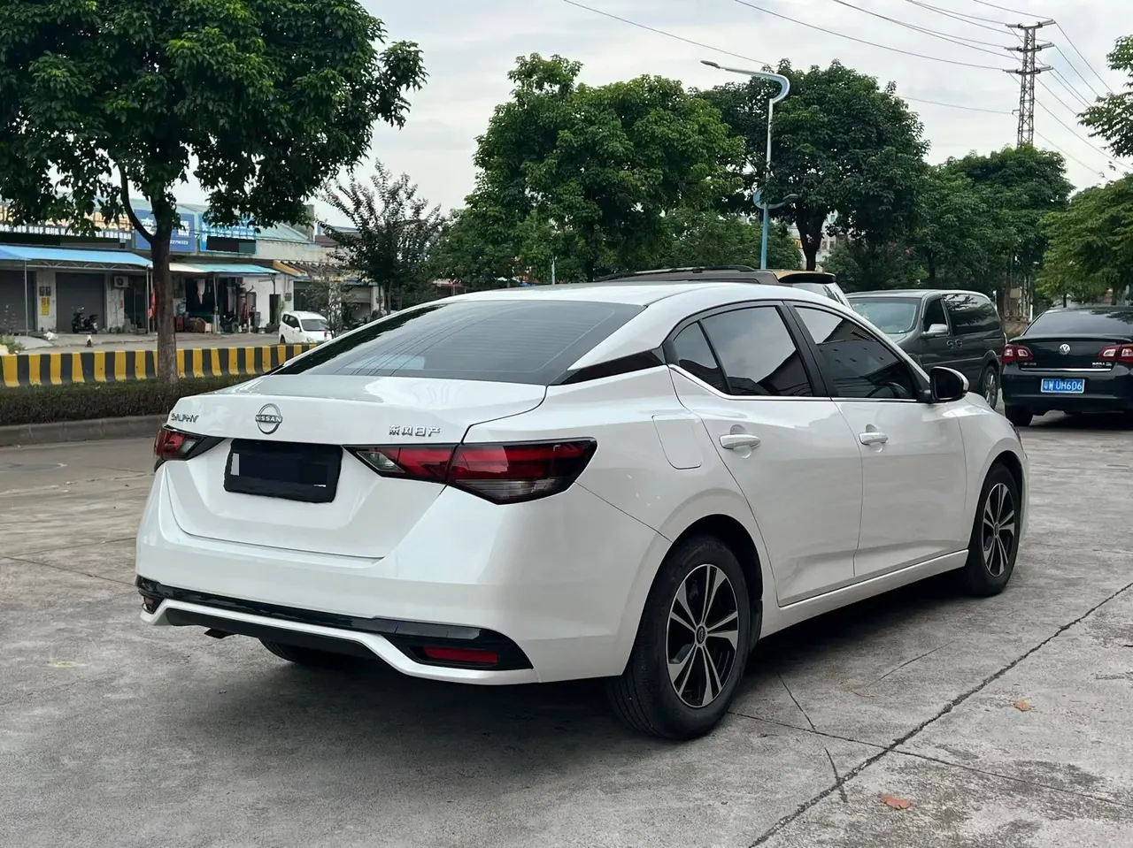 Nissan 2023 Sylphy 1.6 Stepless Pleasant Edition Automatic Gear 7