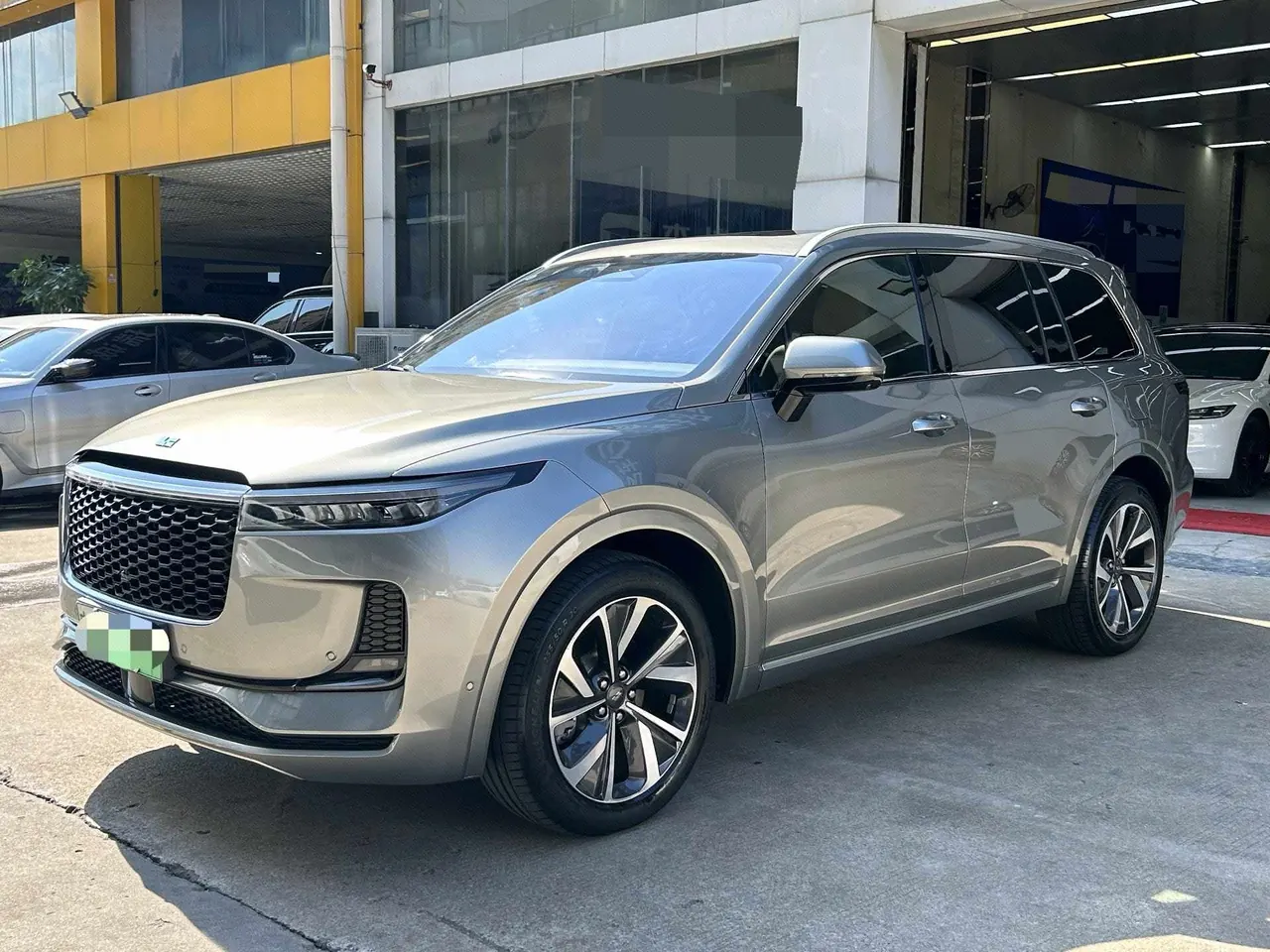 Open image lightbox: Li 2021 ONE 1.2T extended range 6-seat automatic gear