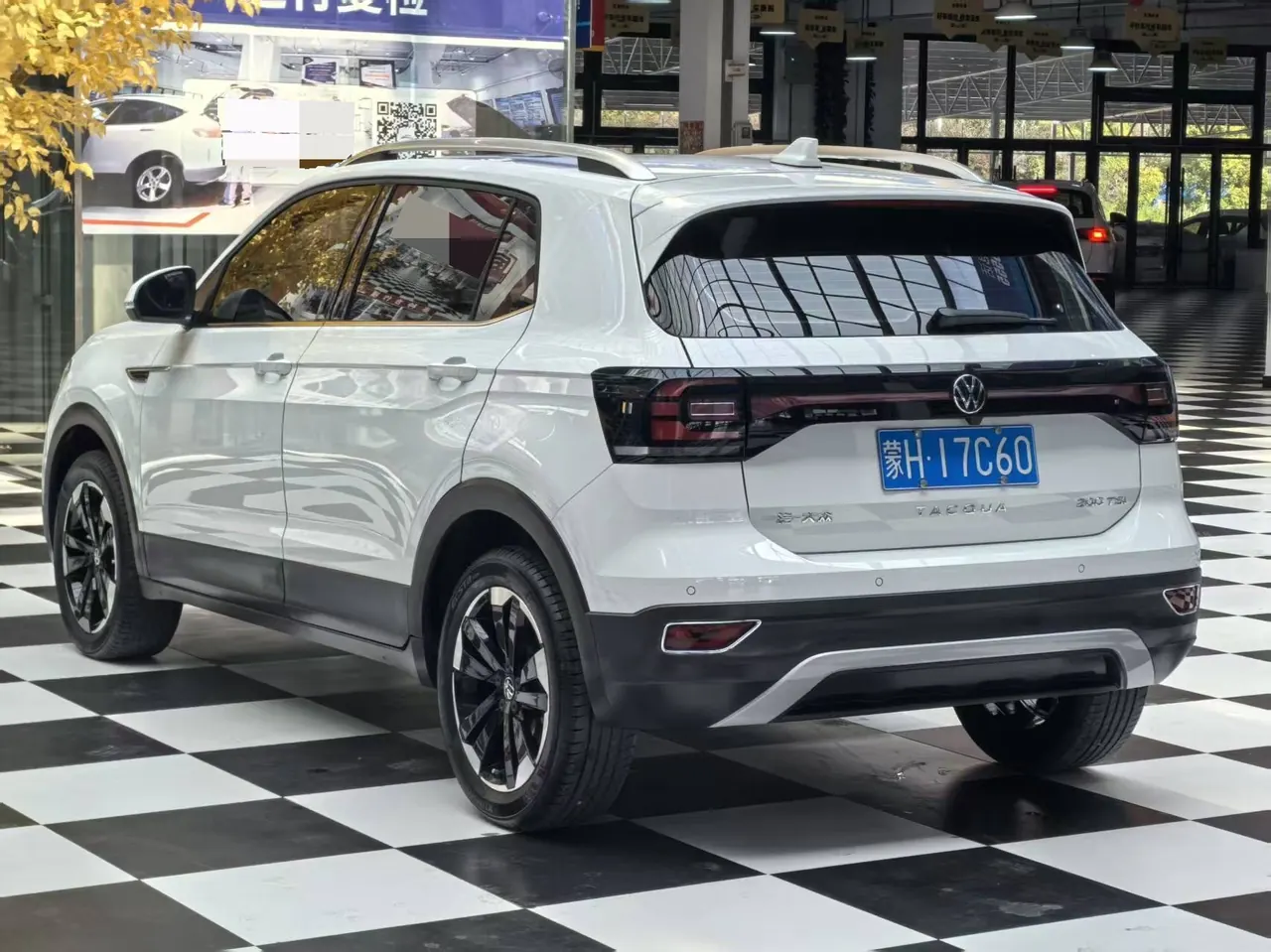 Volkswagen 2023 T-Cross 1.2TSI 200TSI Smart Connect Version Automatic 6