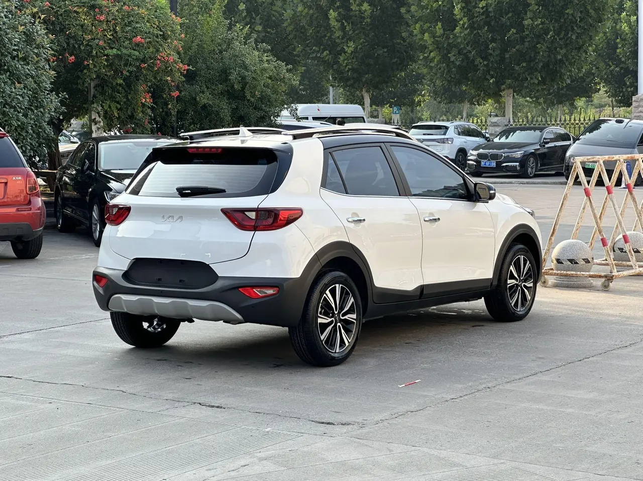 Kia 2021 Yi Run 1.4 Stepless Sunroof Automatic Transmission 3