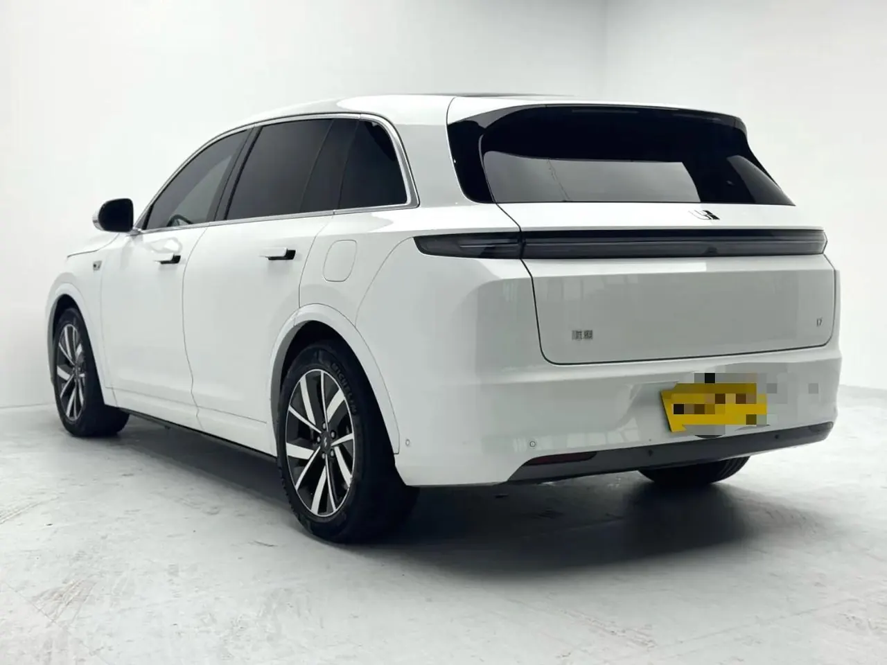 Li 2023 L7 Max automatic gear 3