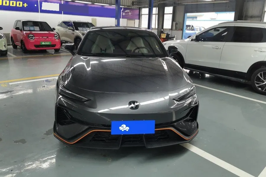 ChangAn 2025 UNI-V 2.0T Jin Qing type automatic gear 3