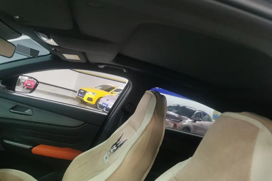 ChangAn 2025 UNI-V 2.0T Jin Qing type automatic gear 5