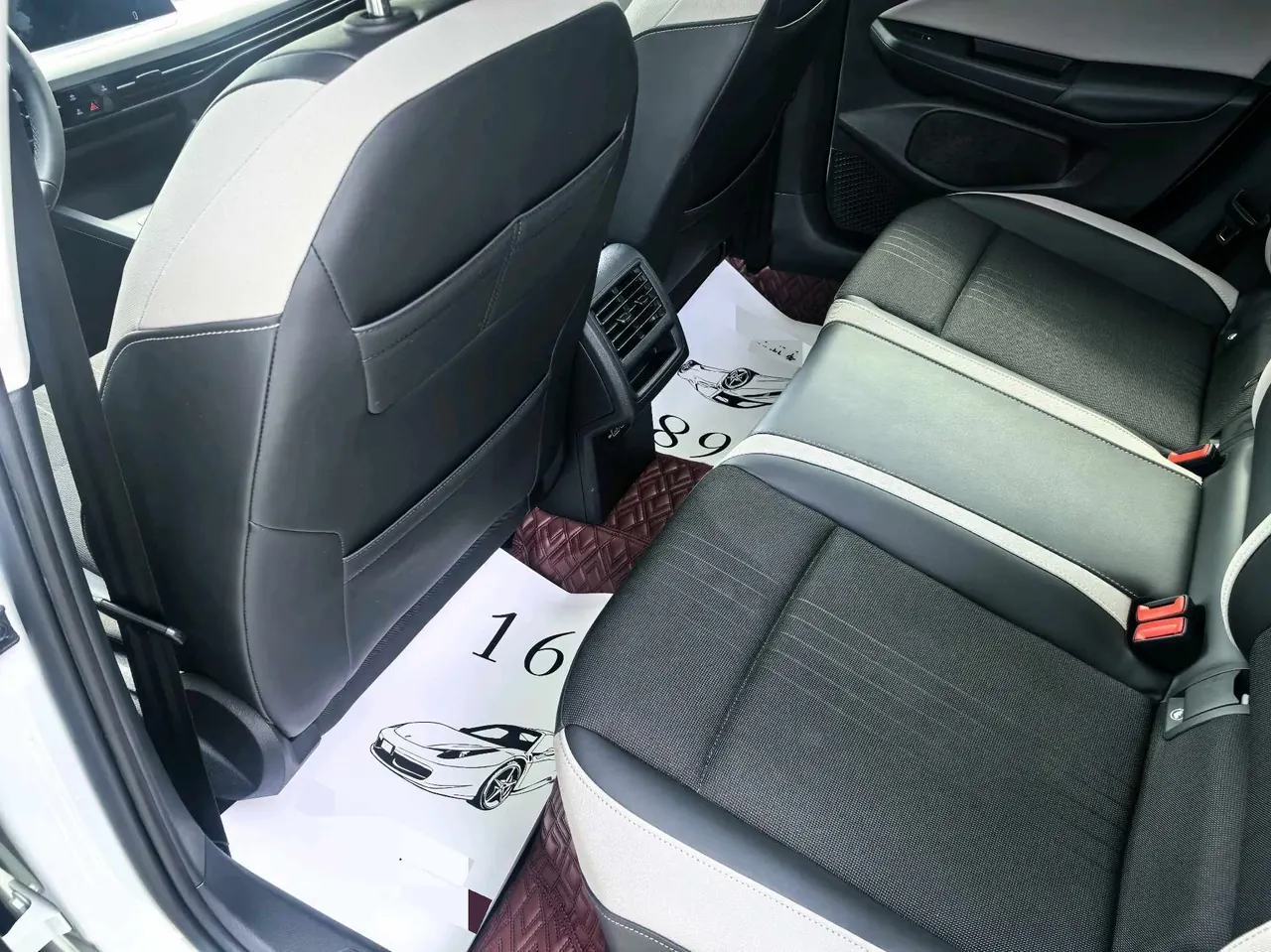 Volkswagen 2021 Golf 8 PRO 1.4TSI 280TSI Automatic 10