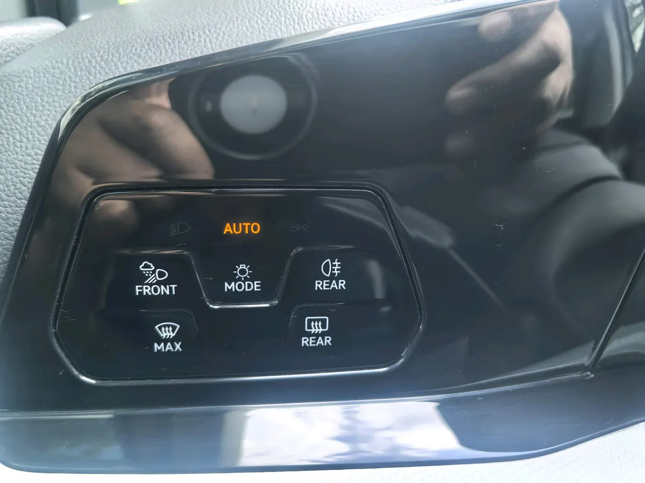 Volkswagen 2021 Golf 8 PRO 1.4TSI 280TSI Automatic 20