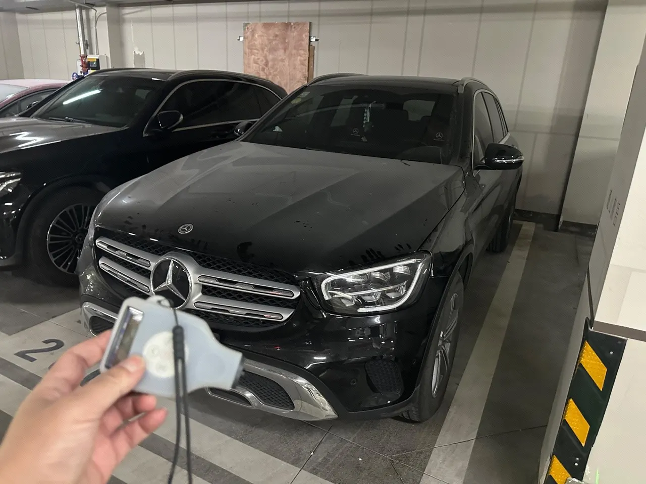 Open image lightbox: Mercedes Benz 2021 GLC 260 L 4MATIC 2.0T Dynamic Automatic