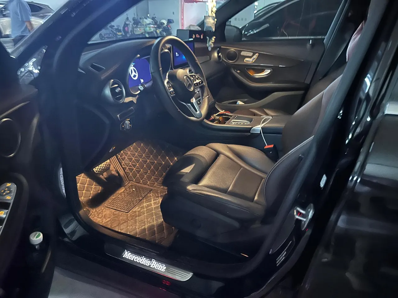 Mercedes Benz 2021 GLC 260 L 4MATIC 2.0T Dynamic Automatic 2