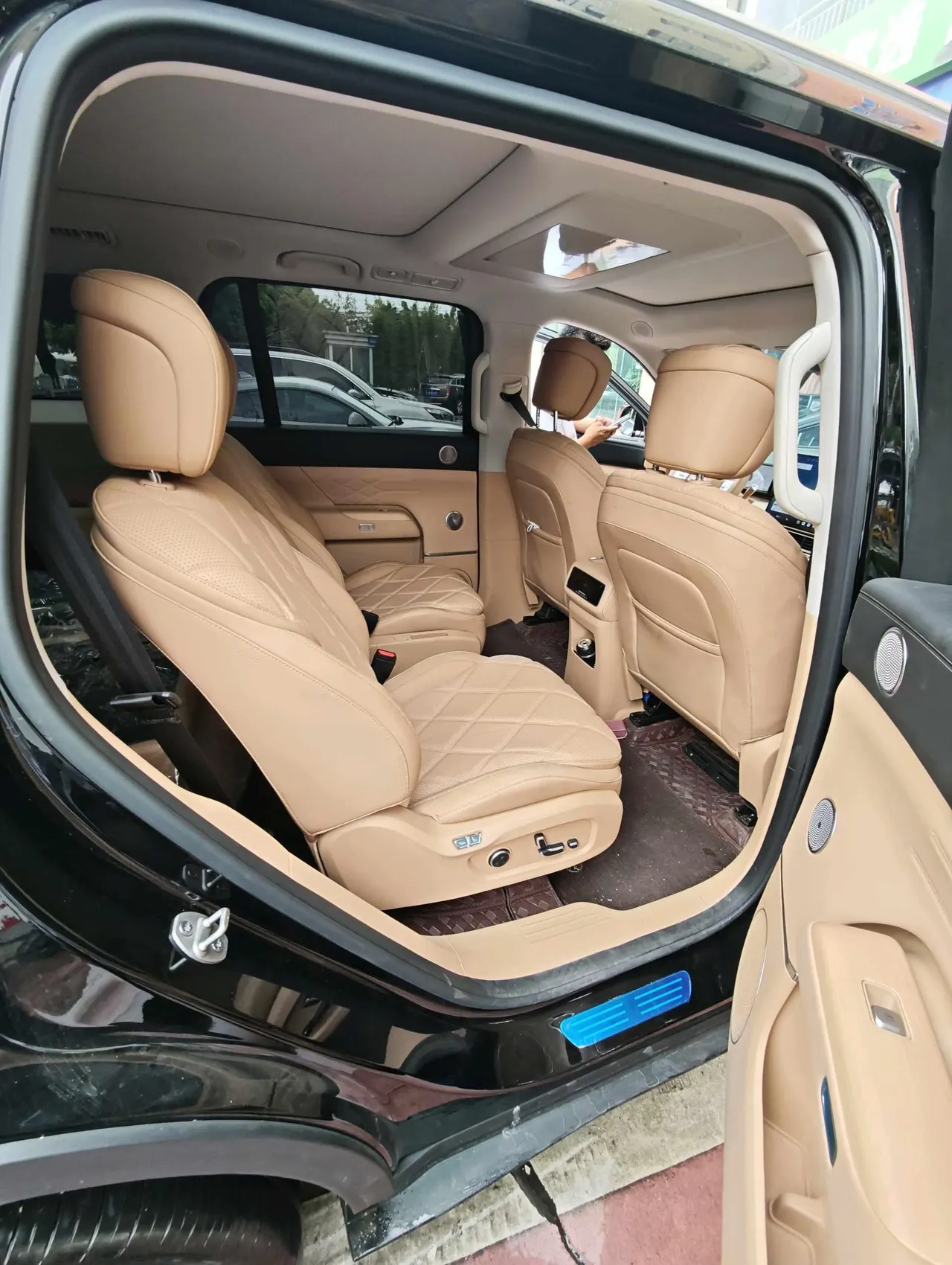 Chery 2026 Fengyun T 11 220 Rear Drive Dual IMAX Cinema Edition Automatic Gear 4