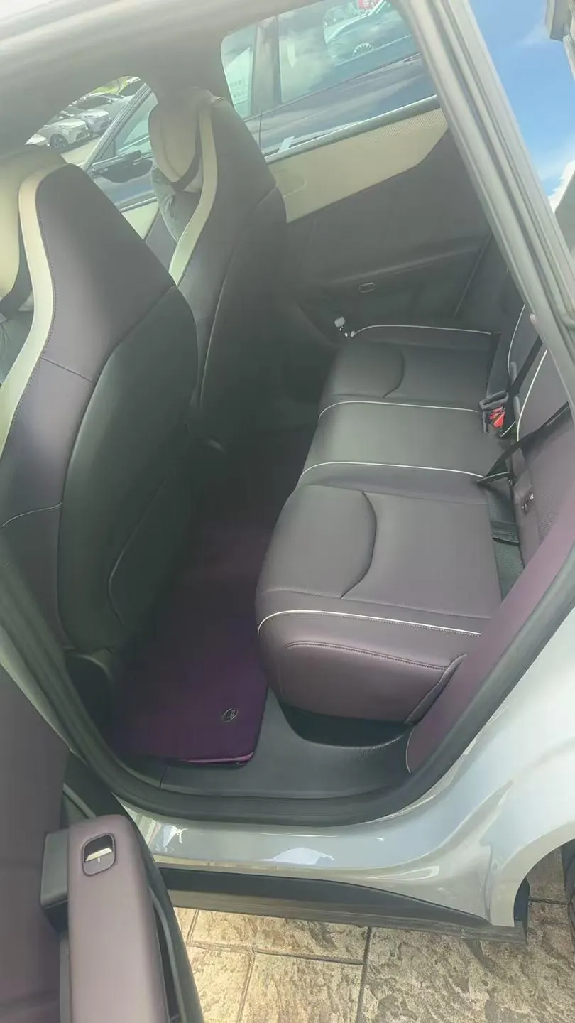 Mazda 2026 EZ-60 200 Max Sports Edition Automatic Gear 3