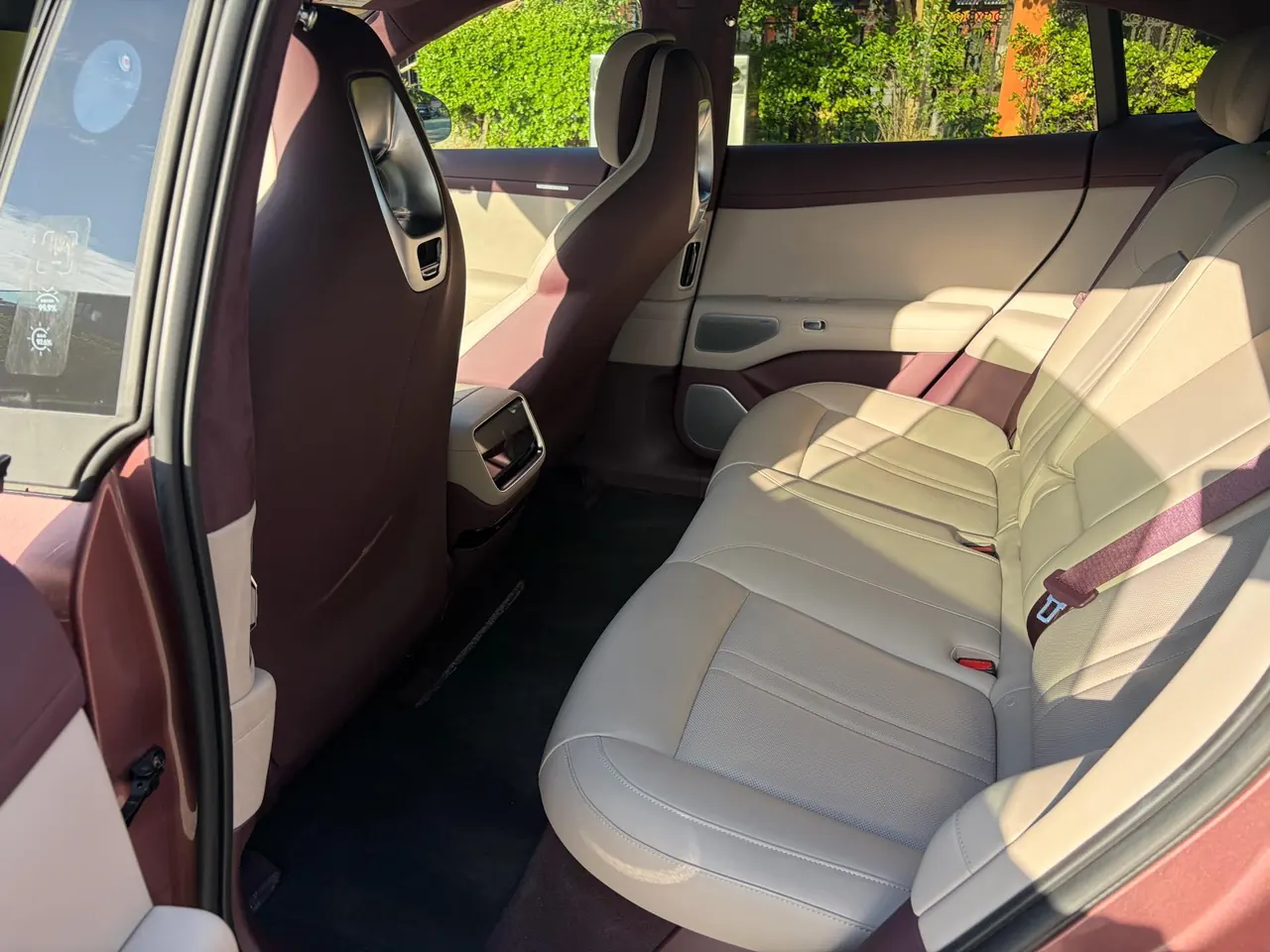 MI 2025 YU7 Long Endurance High Performance Four-wheel Drive Max Edition Automatic Gear 8