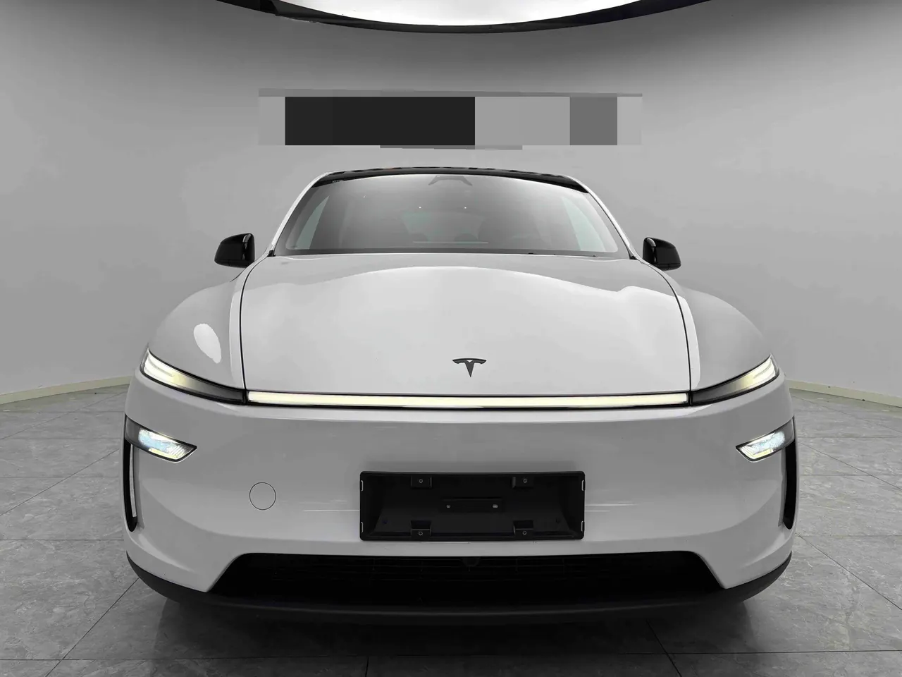 Tesla 2025 Model Y L Long Endurance All-Wheel Drive Automatic Transmission 11