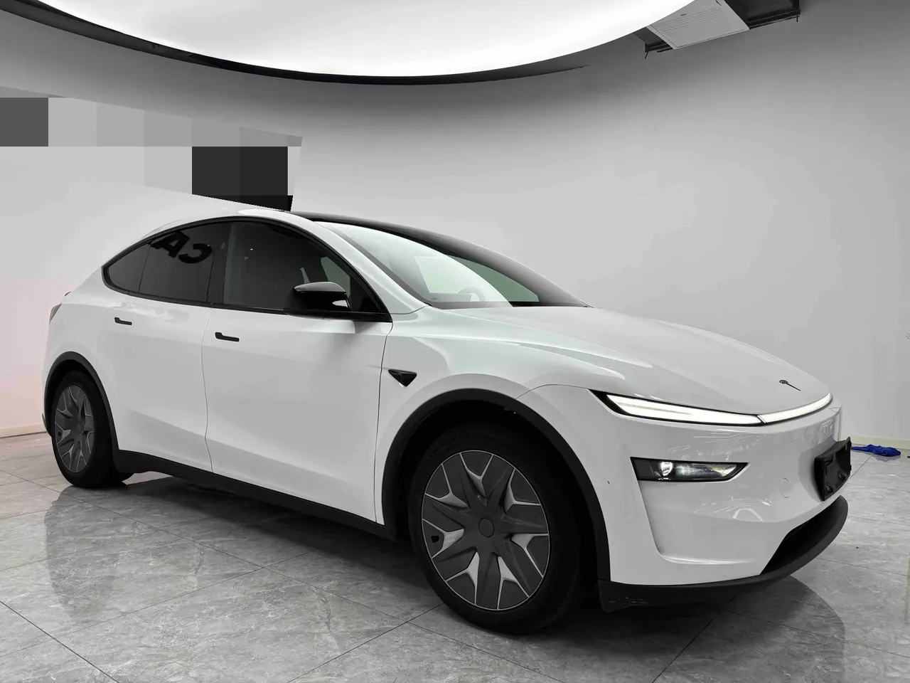 Tesla 2025 Model Y L Long Endurance All-Wheel Drive Automatic Transmission 12