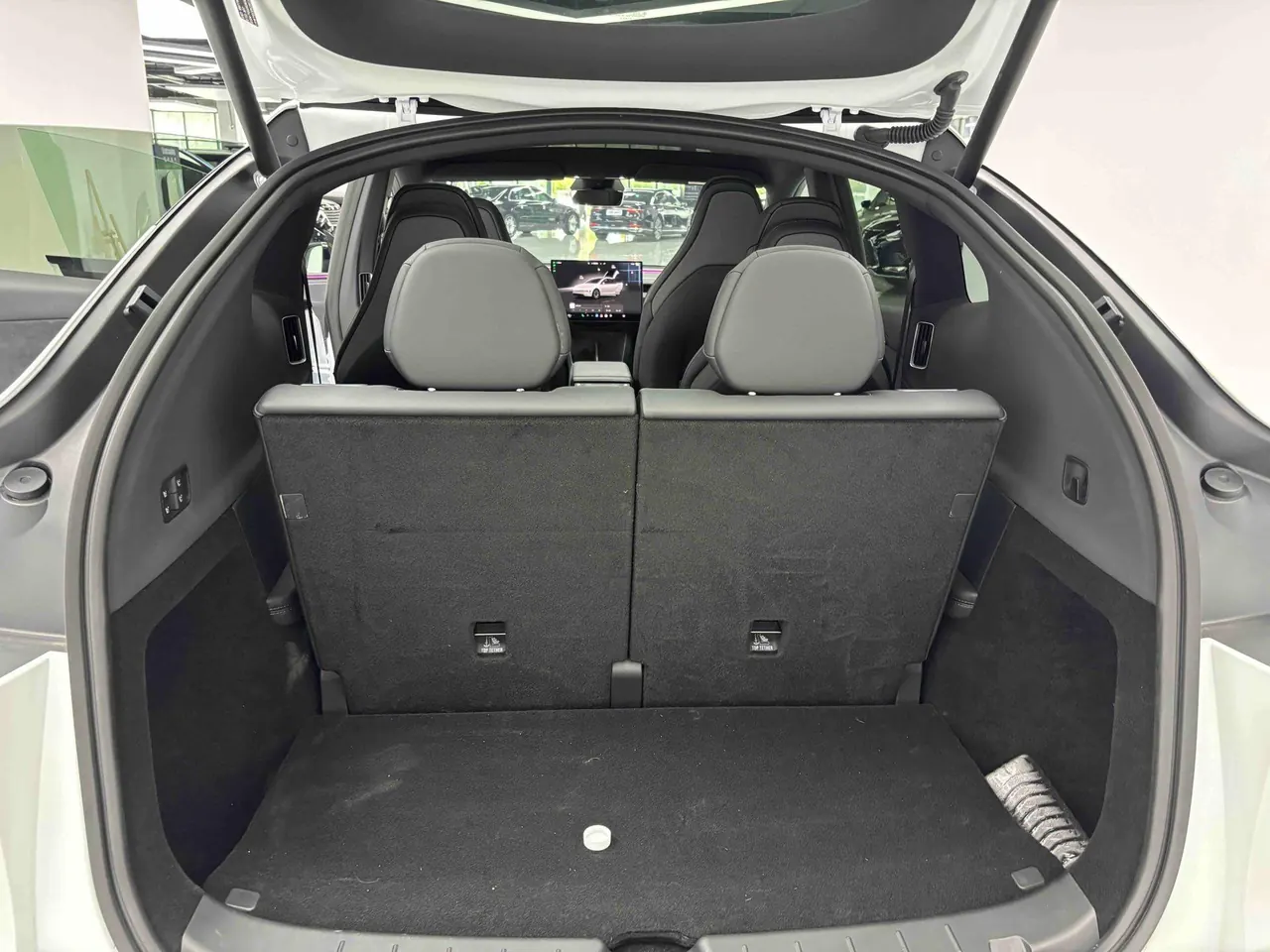 Tesla 2025 Model Y L Long Endurance All-Wheel Drive Automatic Transmission 7