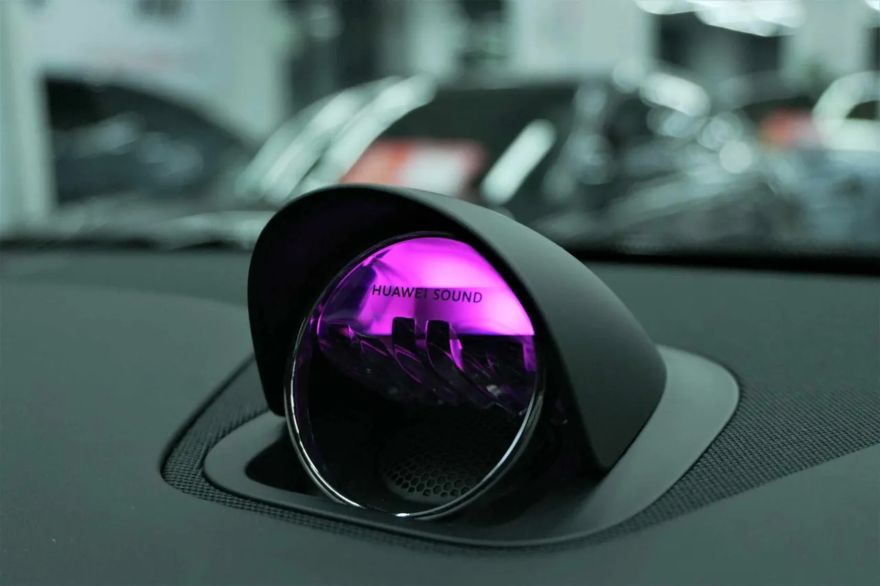 AITO 2025 AITO M5 extended-range Ultra rear-drive automatic gear 5