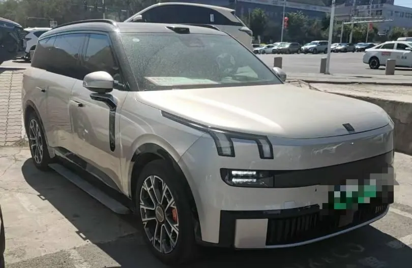 LYNK&amp;CO 2025 LYNK&amp;CO 900 2.0T Ultra Automatic 2