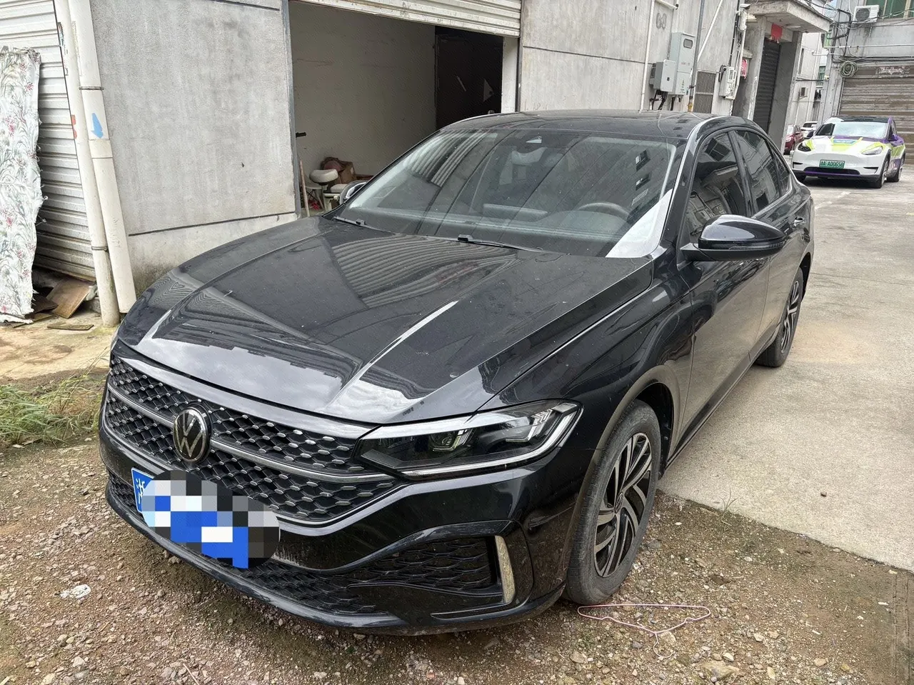 Open image lightbox: Volkswagen 2024 LaVida 1.5 5 Million Edition Automatic