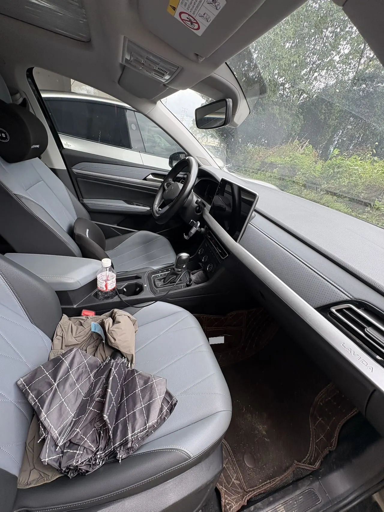 Volkswagen 2024 LaVida 1.5 5 Million Edition Automatic 4