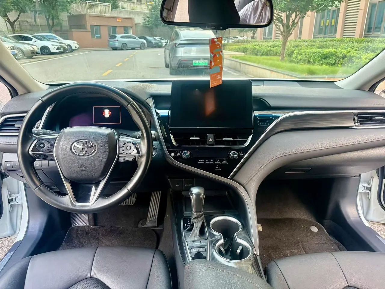 Toyota 2021 Camry Dual Engine 2.5HG Stepless Deluxe Automatic Gear 9