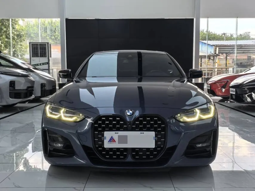 BMW 4 Series (Imported) 2021 425i Coupe 2.0T M Sports Obsidian Night Edition Automatic Gear 3