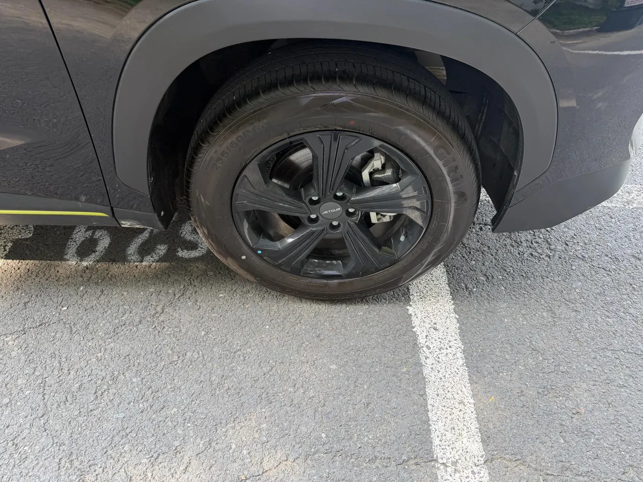 Jetour 2025 Dasheng 1.5T Exceed Edition Automatic Gear 6