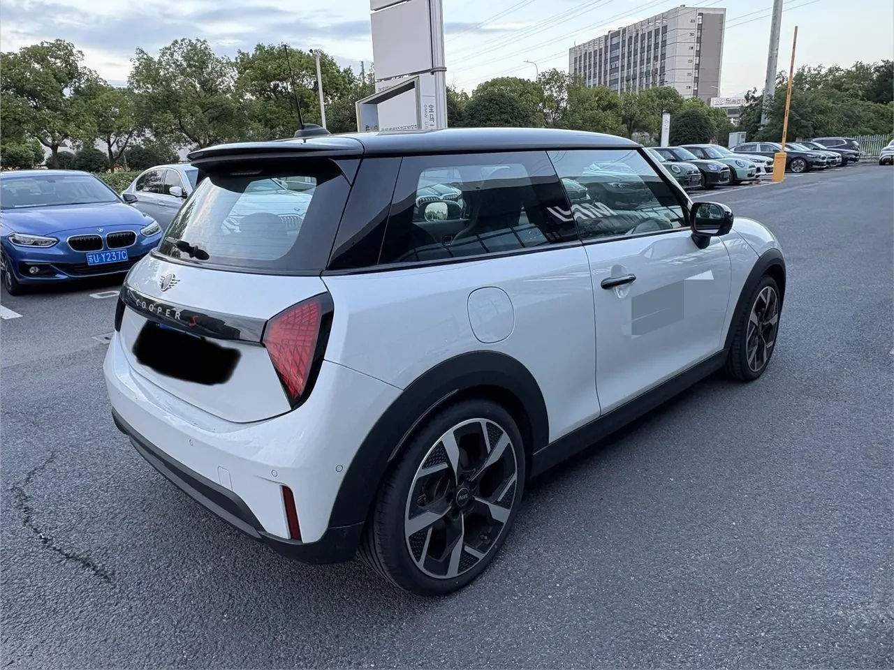 MINI Mini (imported) 2025 Mini Cooper S 2.0T artist automatic gear 6
