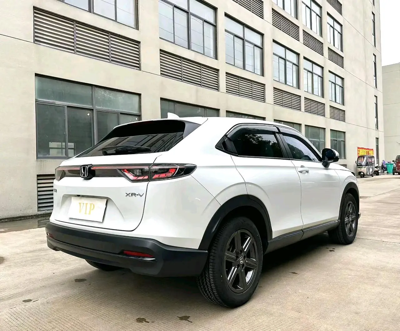 Honda 2024 XR-V 1.5 stepless craze version of automatic gear 8