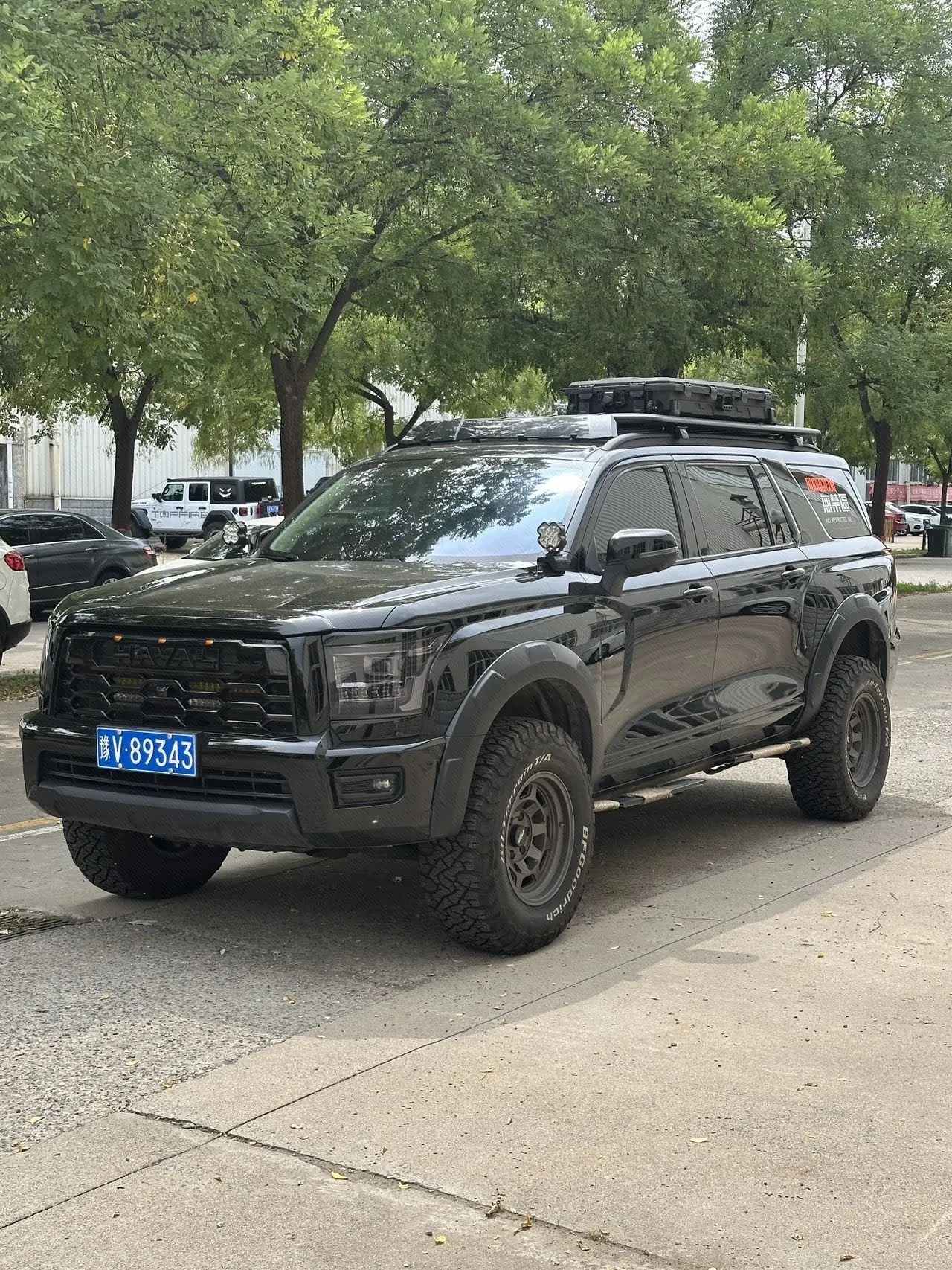 Open image lightbox: Haval 2025 H5 2.0T 4-wheel drive gasoline lead version automatic gear